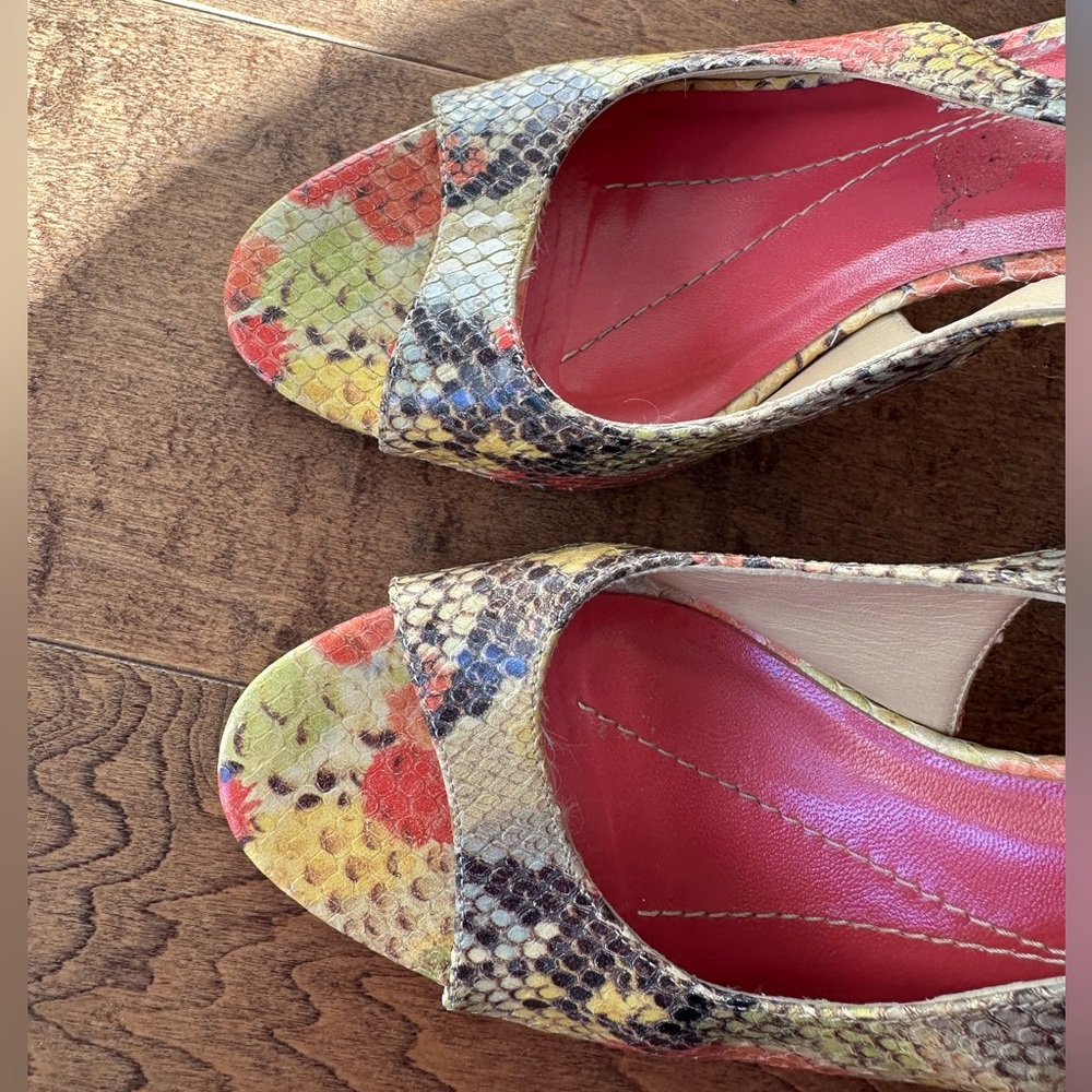 Carrie Bradshaw y2k Kate Spade Multicolor Snakeskin Slingback Heels - Picture 3 of 5